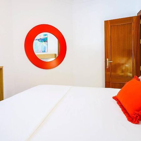 Lovely And Chic Apartment In The Heart Of Seville Exterior photo
